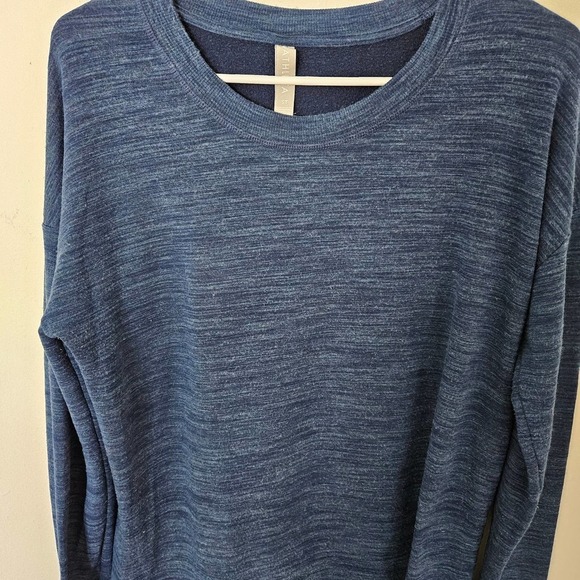 Women's Athleta Pullover ST - Picture 6 of 9